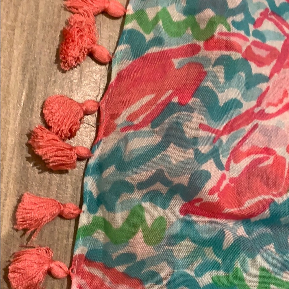 Lilly Pulitzer Riley Infinity Scarf - Picture 4 of 5